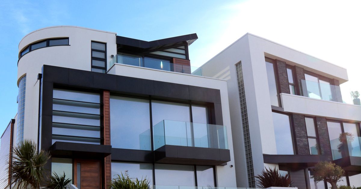 Real Estate Website in Phuket: Listings, Leads, and CRM